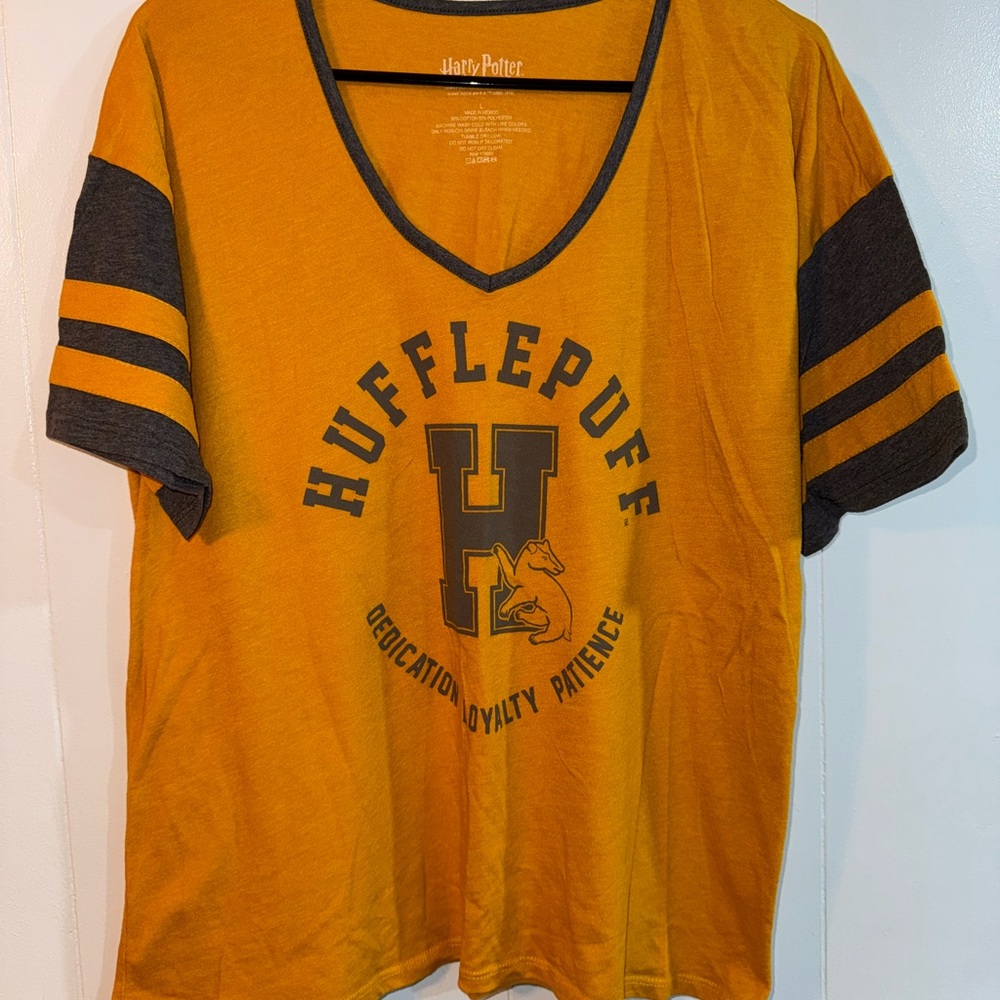 Warner Bros. Harry Potter Mustard and Grey Hufflepuff Tee